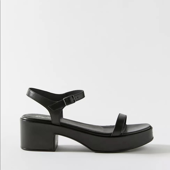 Seychelles Rest Assured Sandal - Picture 2 of 3